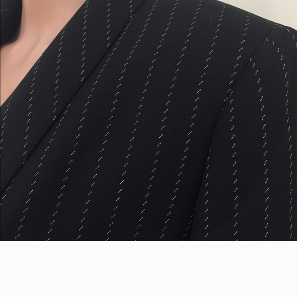 Le Suit Black Pinstripe Pantsuit - Picture 2 of 3